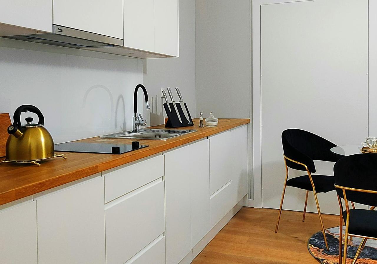 Apartament Hugo Star *